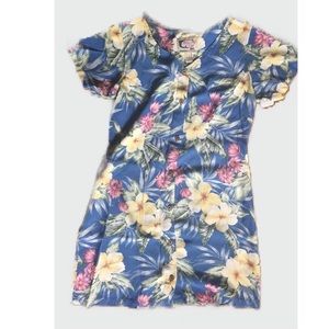 Hawaiian dress